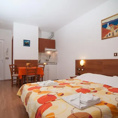 Apartament And Liburnija Opatija
