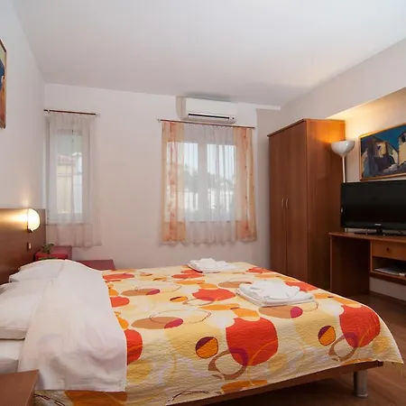 Apartament And Liburnija