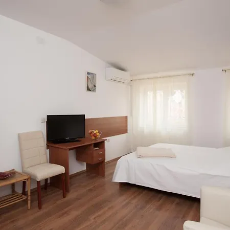 And Liburnija Apartmán *