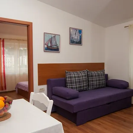Apartmán And Liburnija *